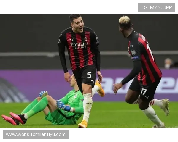 AC米兰冲击意甲客场不败神迹的历史纪录与打破纪录的可能性分析 AC米兰冲击意甲客场不败神迹的历史纪录与打破纪录的可能性分析